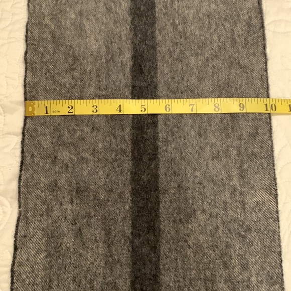 Edinburg Unisex 100% Cashmere Multi Color Grey Black Scarf - Picture 4 of 4